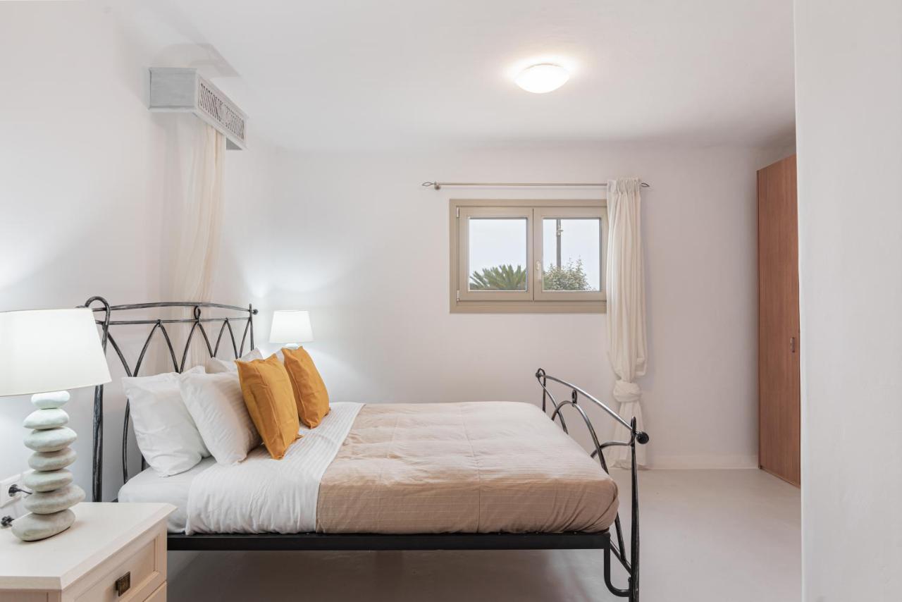 Mykonos Unique Villas By 2Doorsカラファティス エクステリア 写真