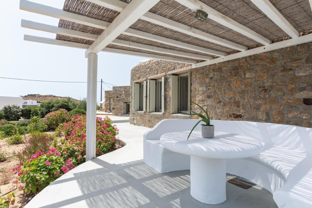 Mykonos Unique Villas By 2Doorsカラファティス エクステリア 写真